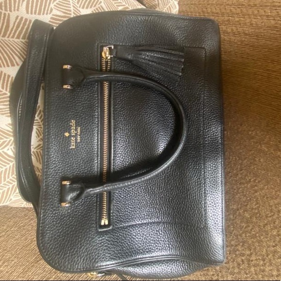 150 - Picture 1 of 5